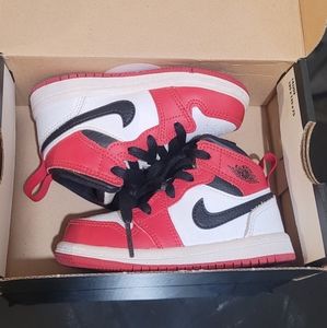 Jordan 1 Mid (TD)